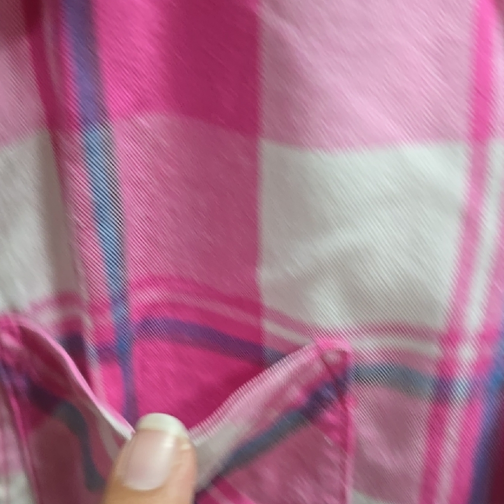 Wild & Free Pink and White Plaid Button-Up Shirt Woman's Size M - Picture 9 of 14